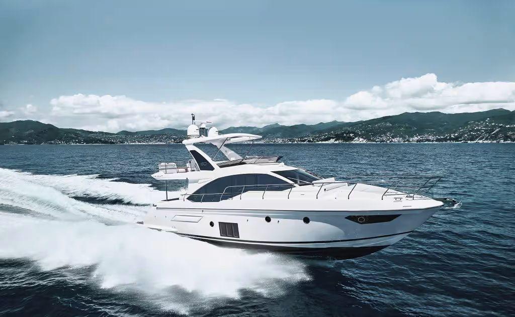 Azimut-Fly50-Running-8-1-1024x631.jpg