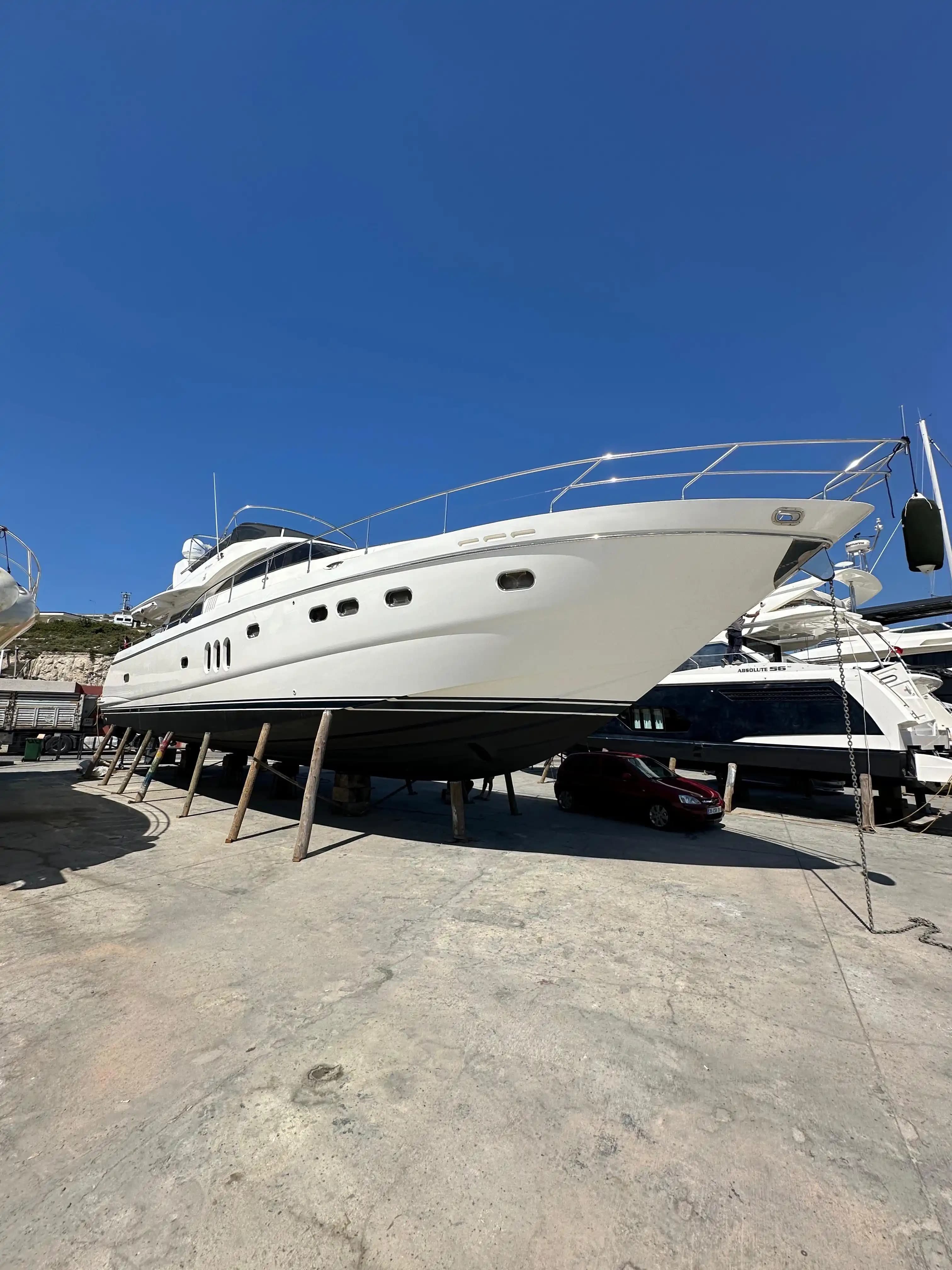 Princess Yachts 23M in vendita