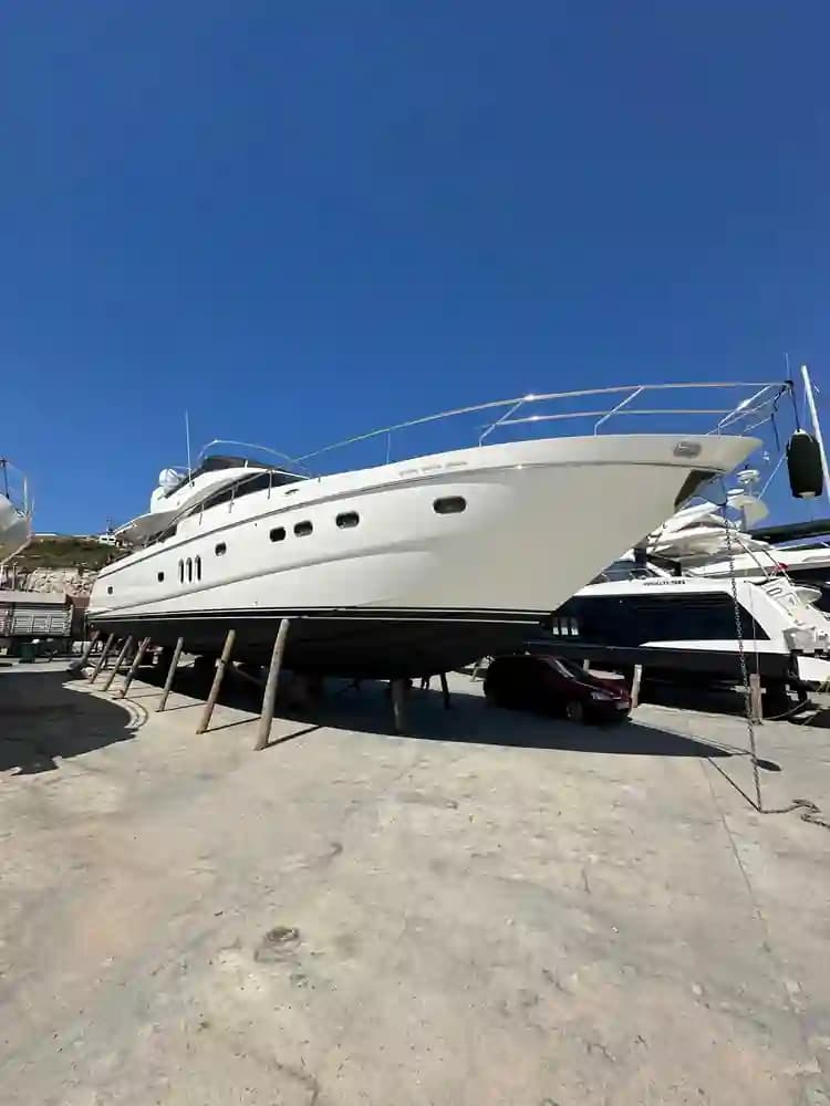 Princess Yachts 23M in vendita