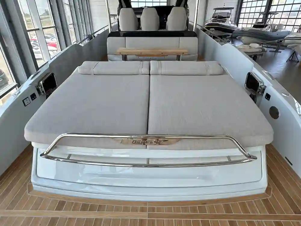 Sacs Rebel 47 in vendita