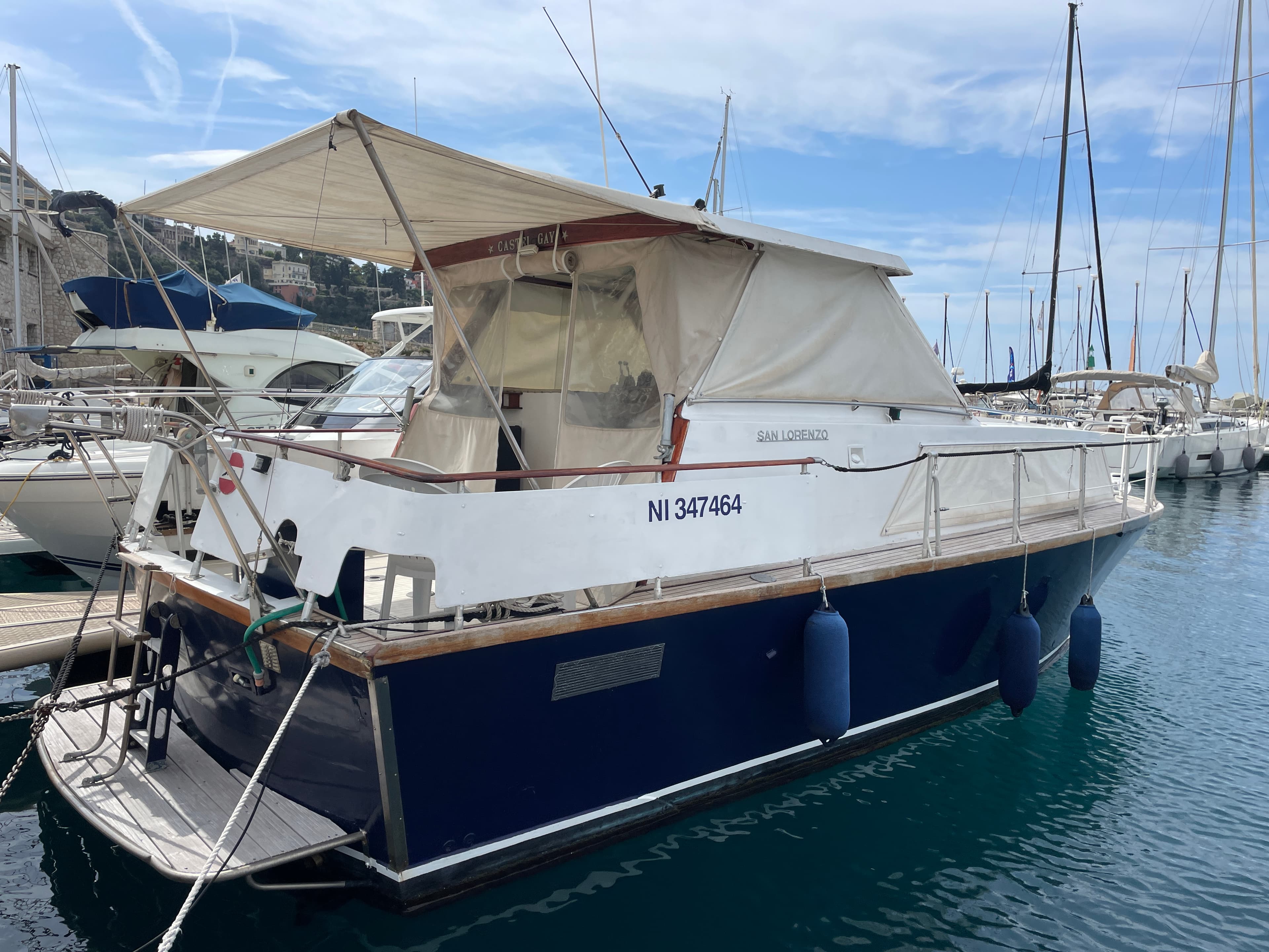 1968 Sanlorenzo SL 32 for Sale in Nice, Alpes-Maritimes Motor Yacht 2