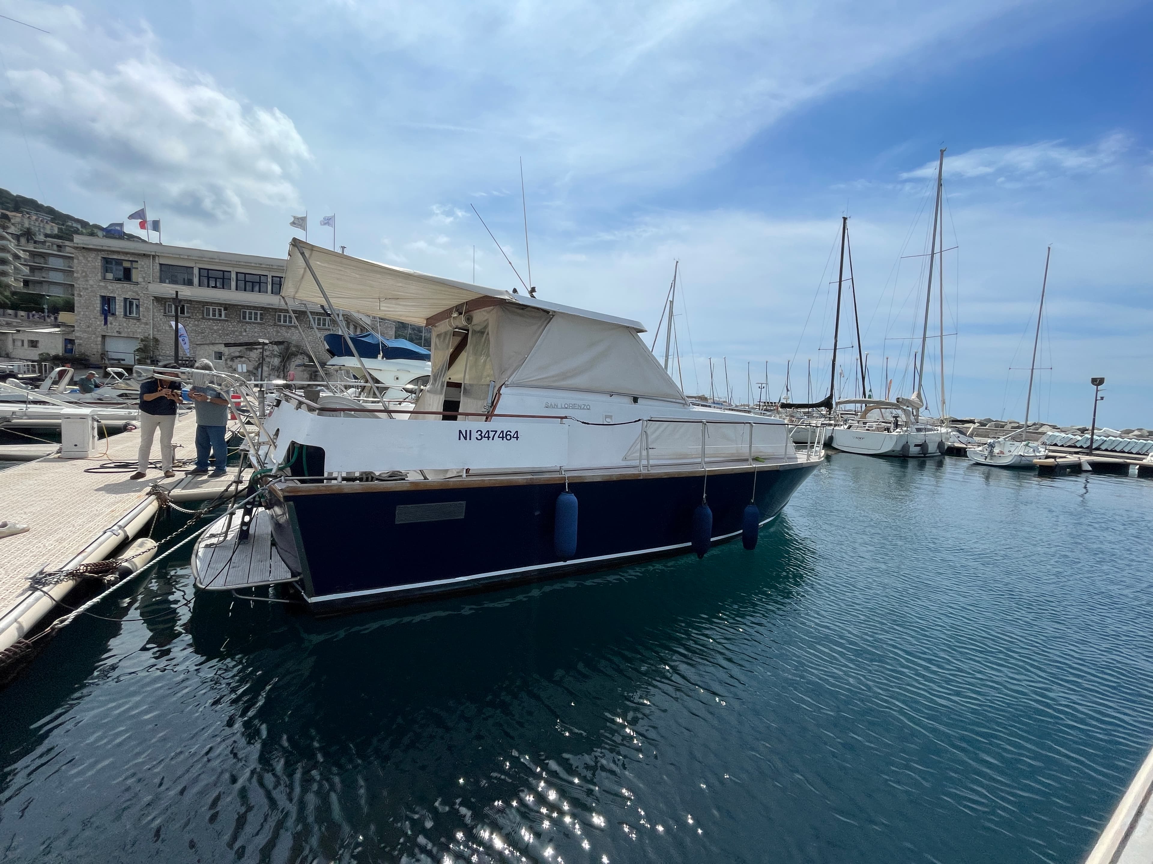 1968 Sanlorenzo SL 32 for Sale in Nice, Alpes-Maritimes Motor Yacht 3