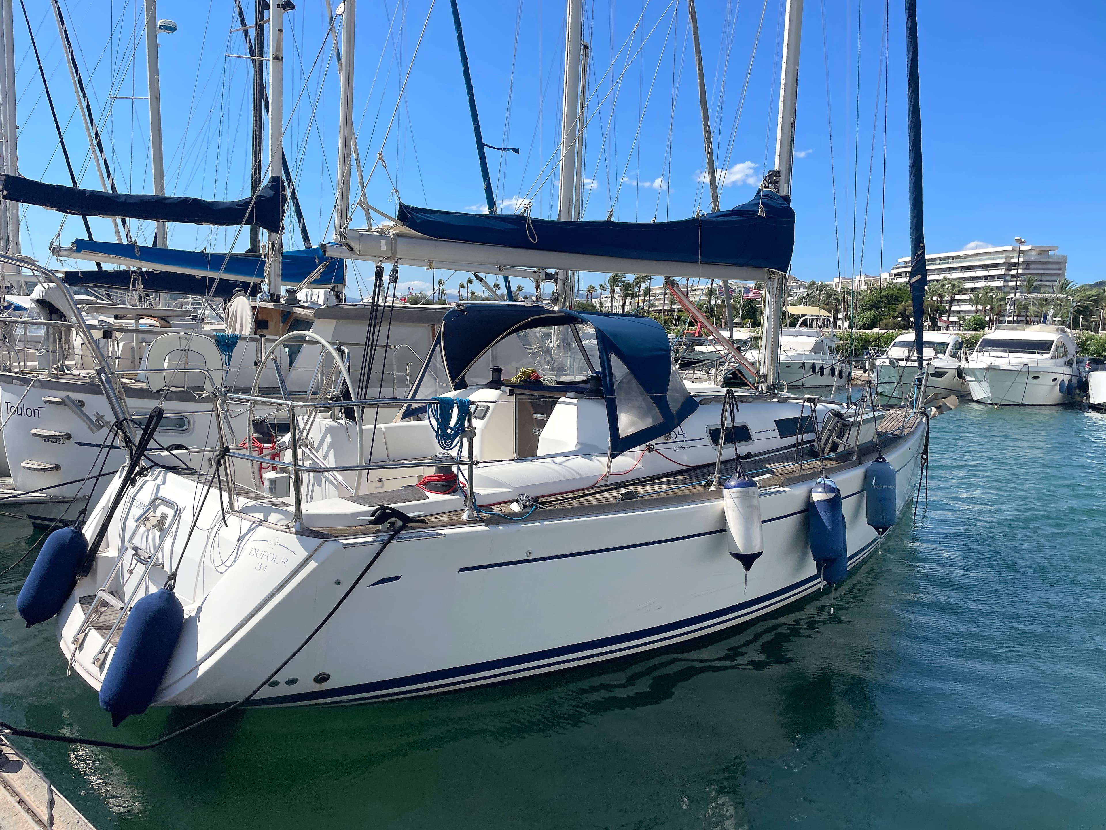 2003 Dufour 34 Performance for Sale in Cannes, Alpes-Maritimes Monohull