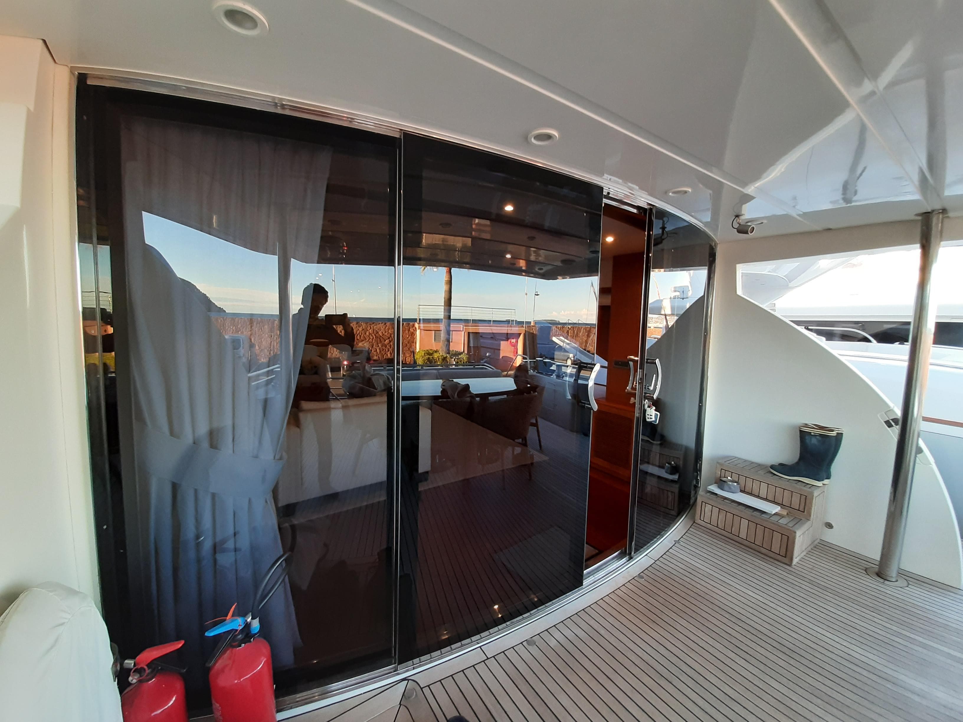2007 Couach 3300 Fly for Sale in Antibes, FR Motor Yacht 3