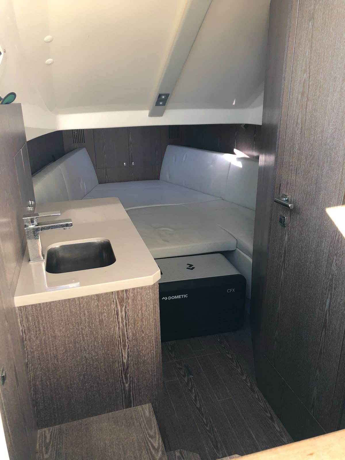 2018 Cantieri Capelli Tempest 44 for Sale in La Seyne-sur-Mer, FR Motor Yacht 2