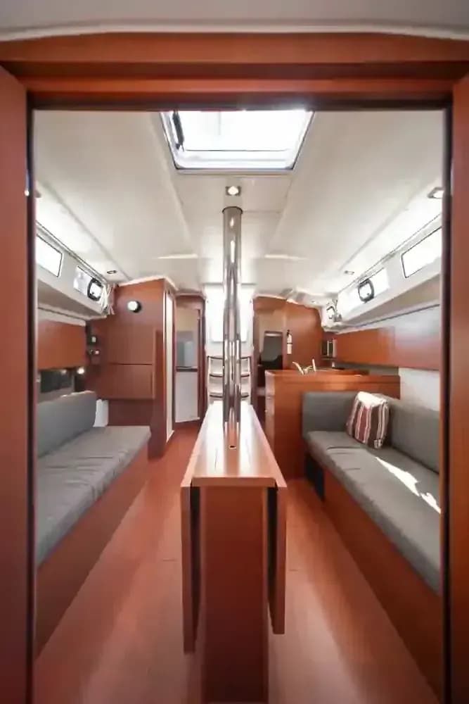Beneteau Oceanis 38.1 for Sale