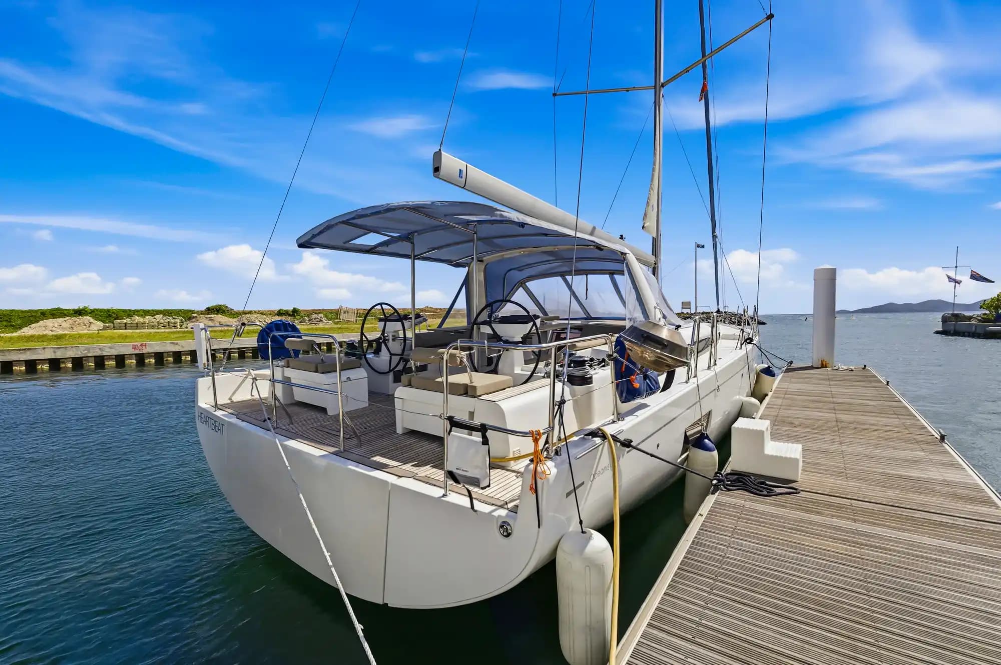 Beneteau Oceanis Yacht 54 zum Verkauf