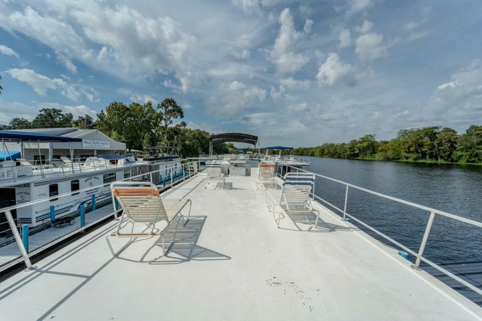 2014 Sunstar 55 for Sale in DeLand, Florida Houseboat 2