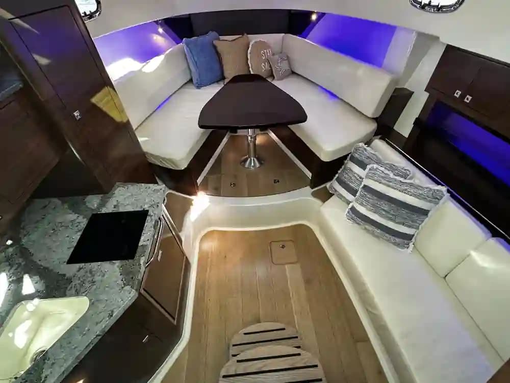 2022 Boston Whaler 345 Conquest zum Verkauf in Fajardo, PR Walk-around Boats 2