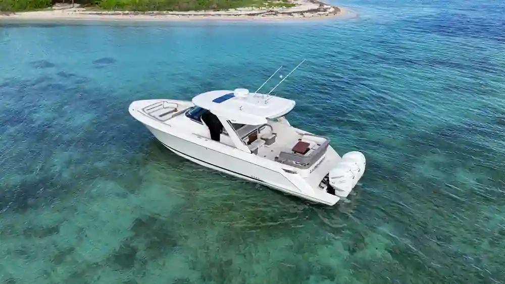Tiara Yachts 38LS For Sale