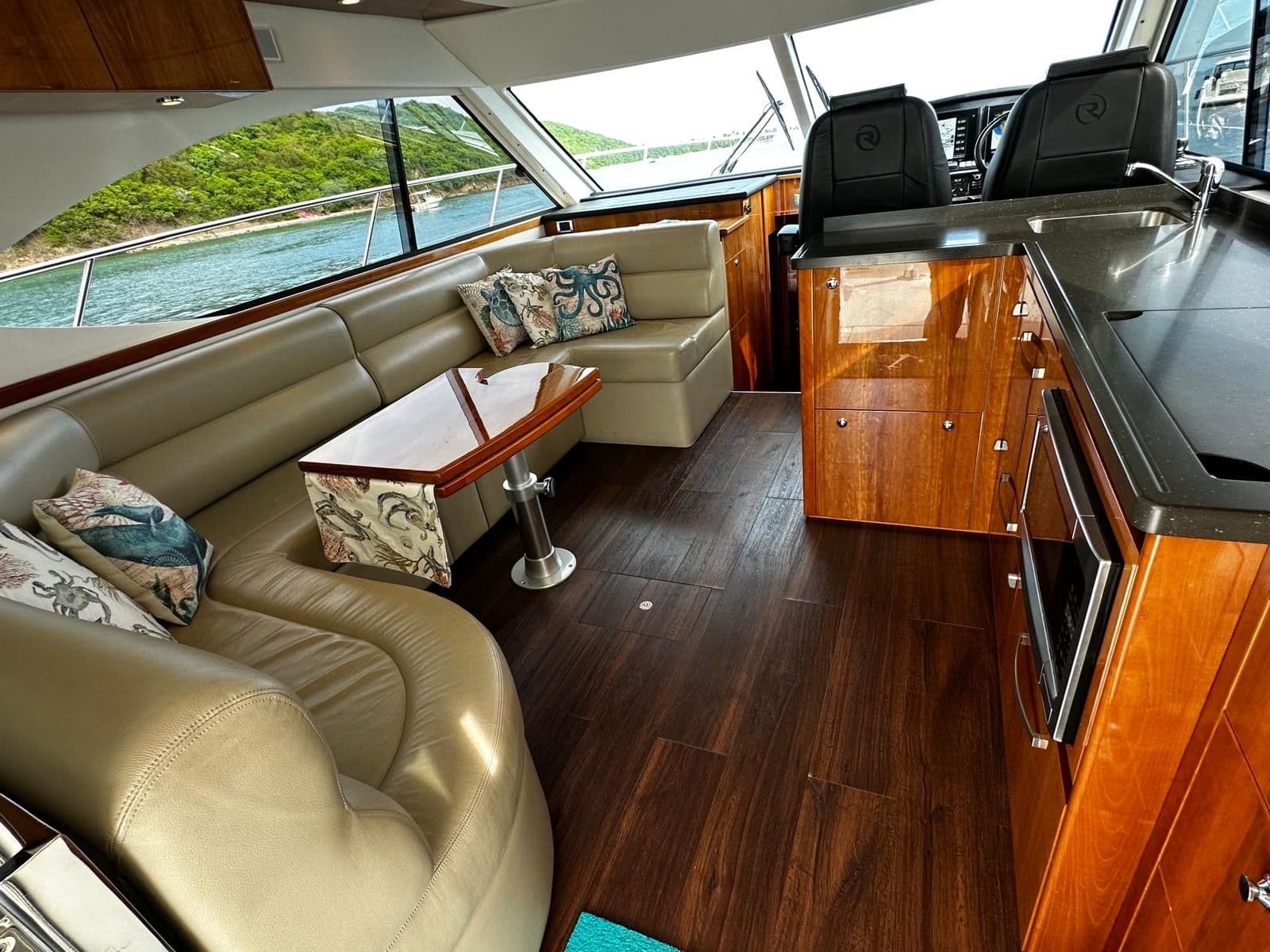 2016 Riviera 50 Sports Motor Yacht for Sale in Fajardo, PR Motor Yacht 5