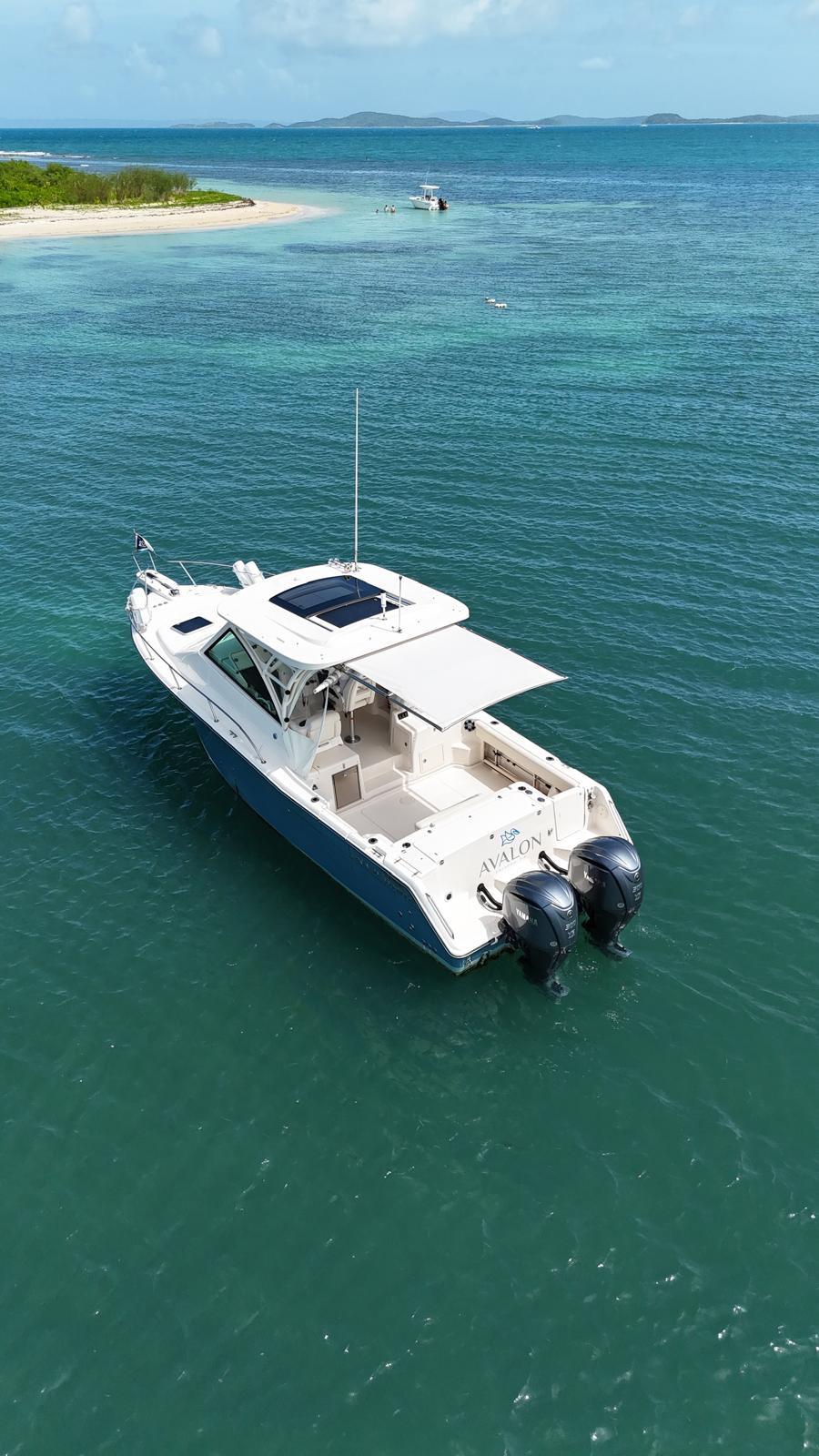 2022 Grady-White Boats Express 330