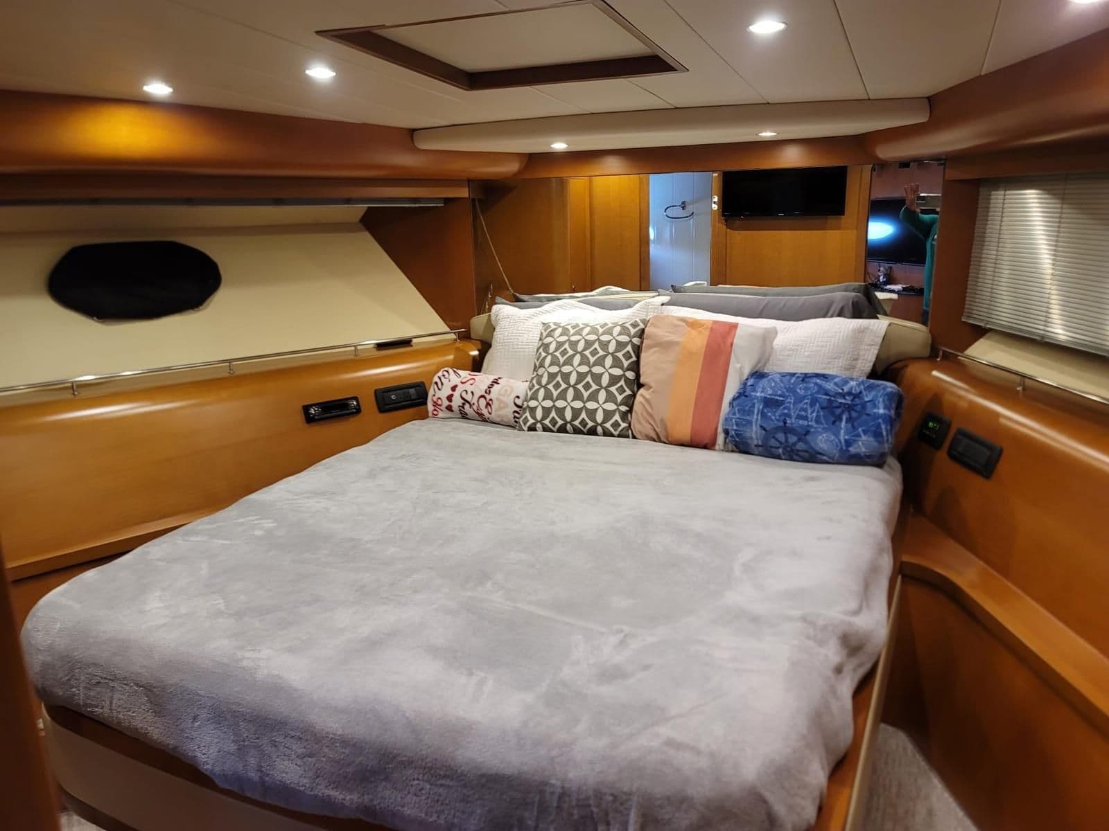 2007 Uniesse 54 Sport for Sale in Fajardo, PR Cruiser 4