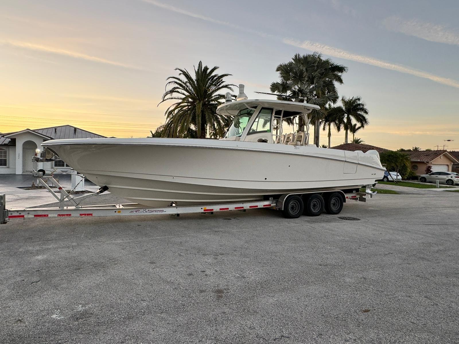 Boston Whaler 350 Outrage For Sale