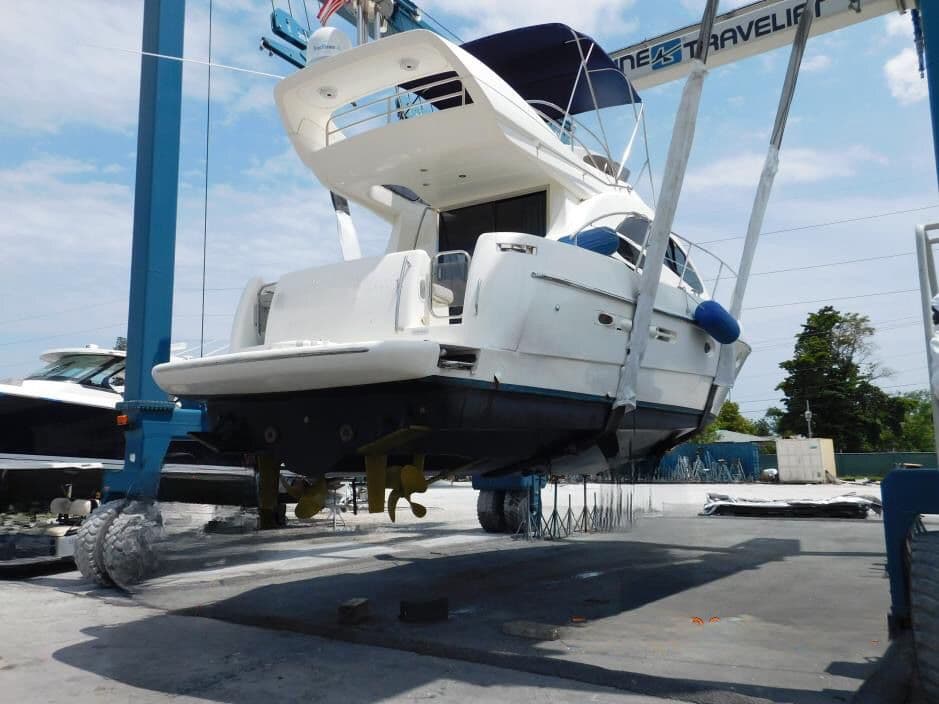 Azimut 39 for Sale