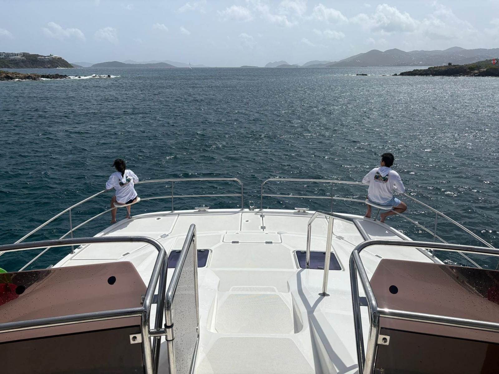 Aquila 44 Yacht For Sale