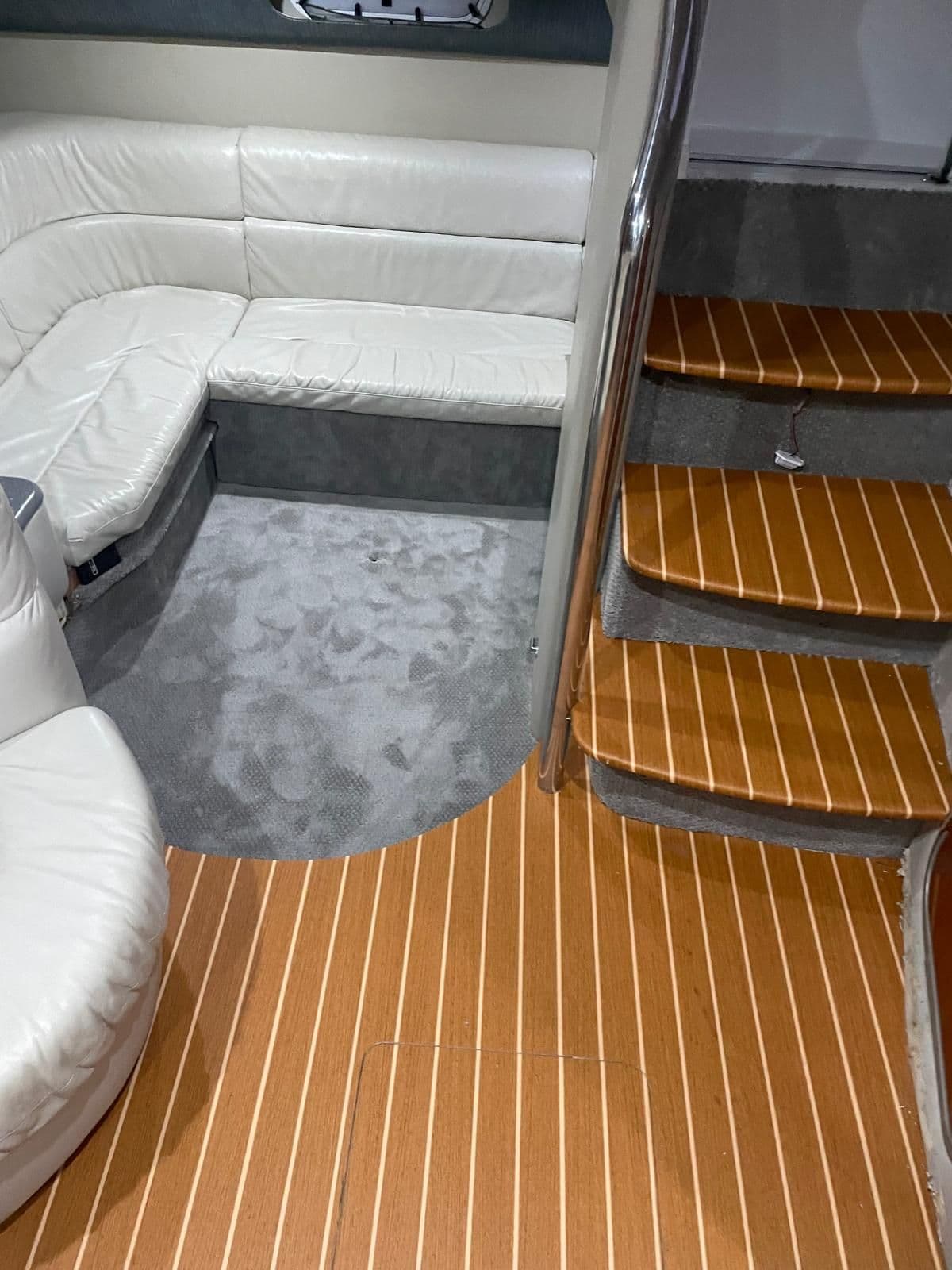 2006 Formula Boats 40 Perfomance Cruiser for Sale in Miami Beach, Florida Cruiser 4