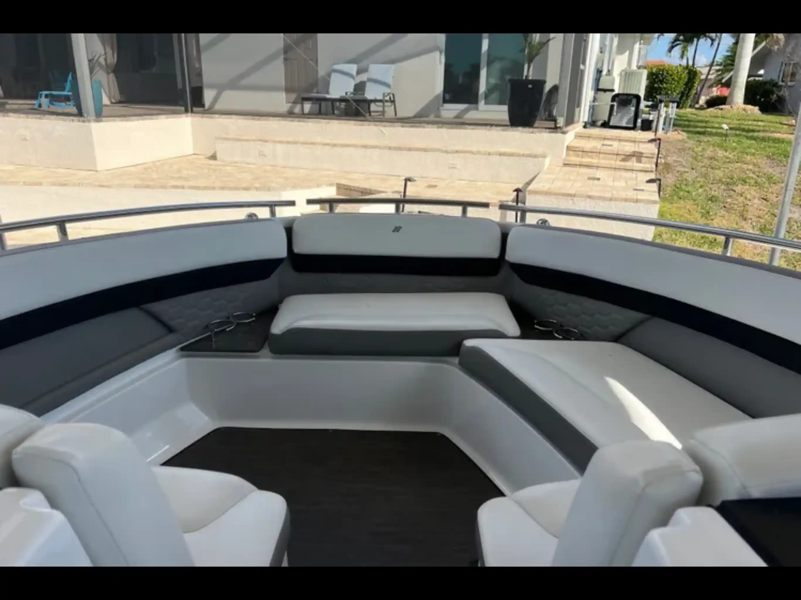 Four Winns H350 for Sale
