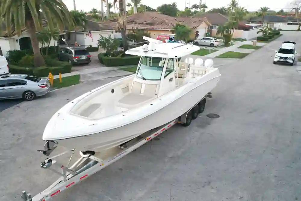 Boston Whaler 350 Outrage For Sale