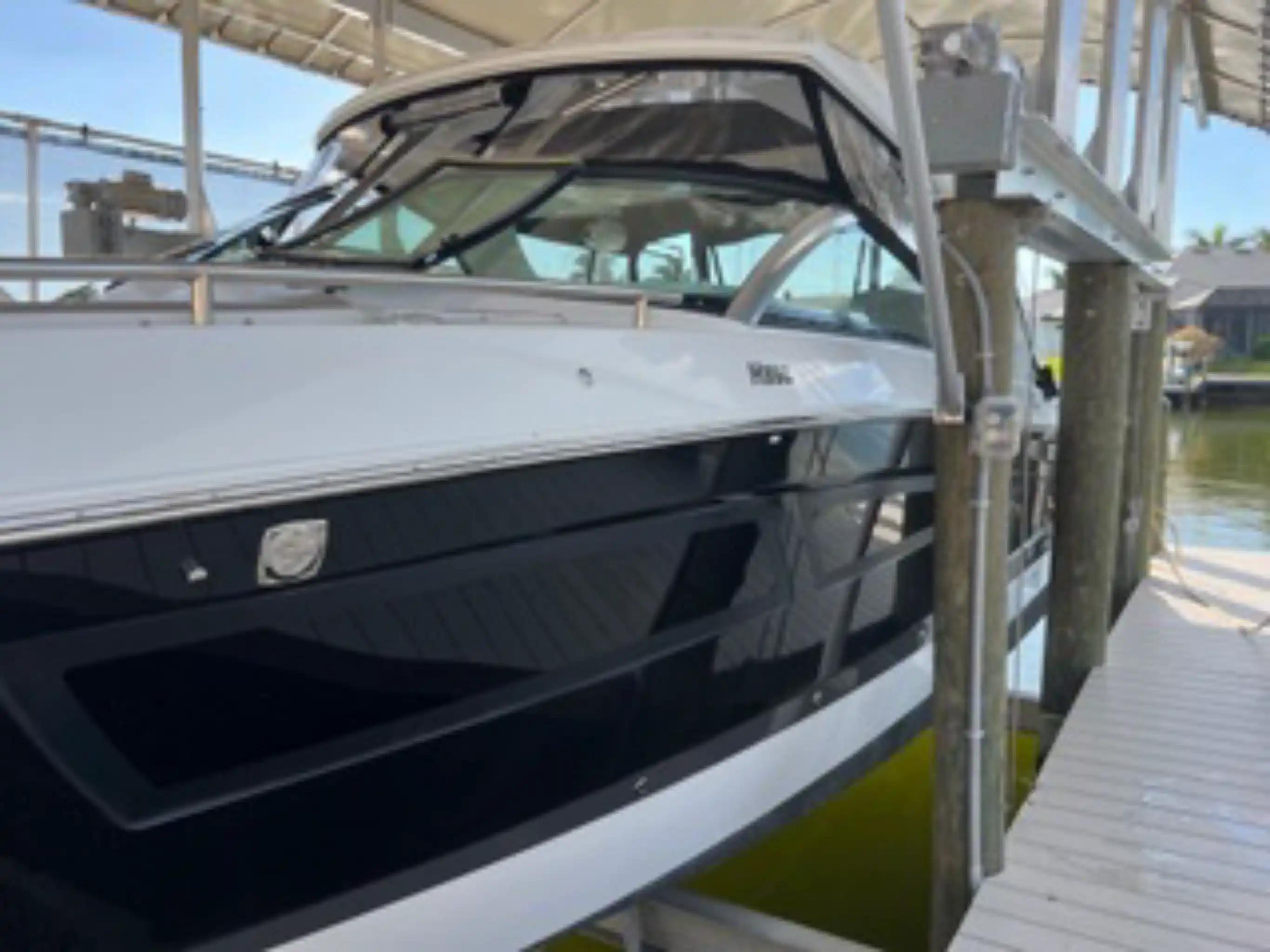 Four Winns H350 For Sale