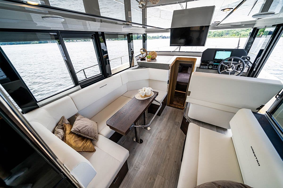 Cobra Yachts Maestro 42 for Sale