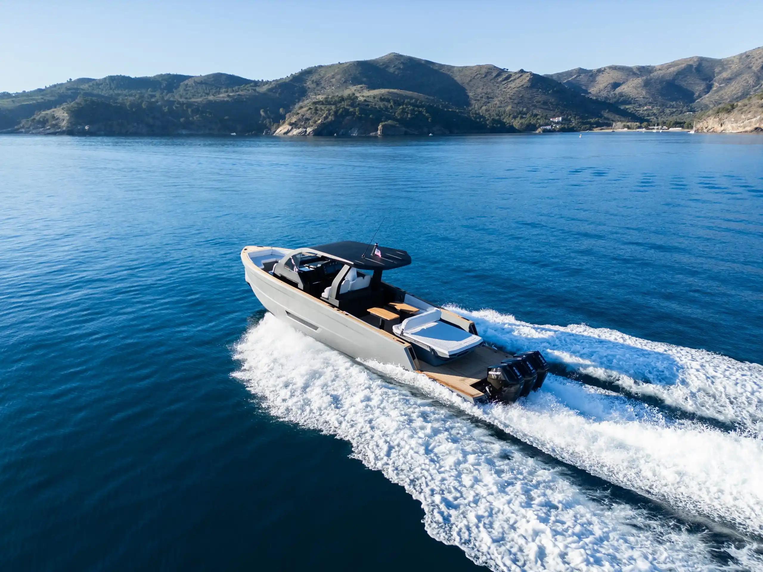 Maxim Yachts MAX44 R For Sale