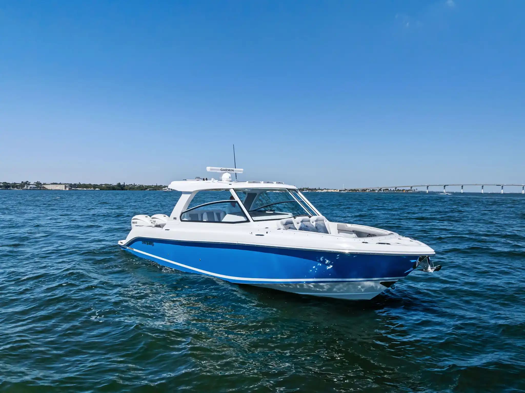 2026 Everglades Boats 367CX a la venta en San Diego, California Dual Console 5