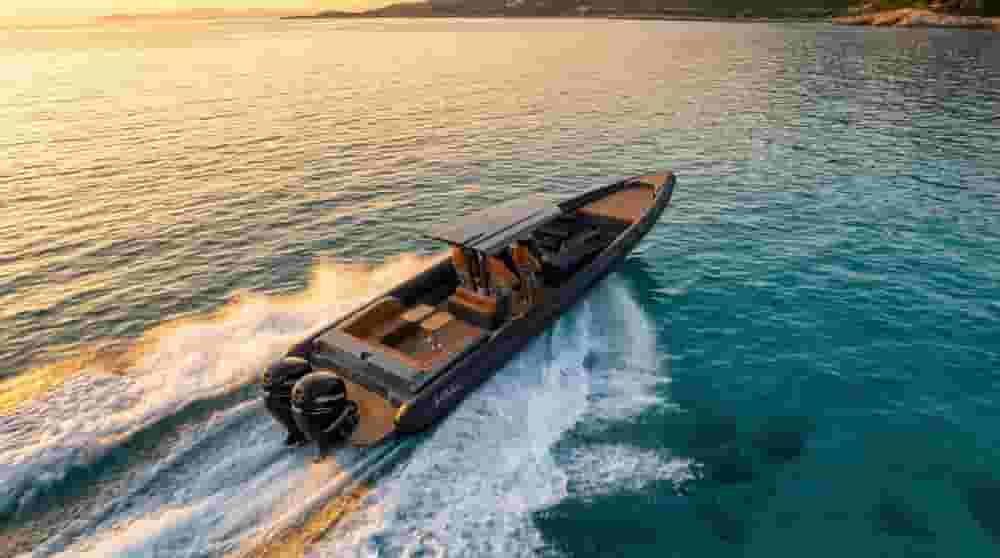 2026 X-HULL X 42 GTX