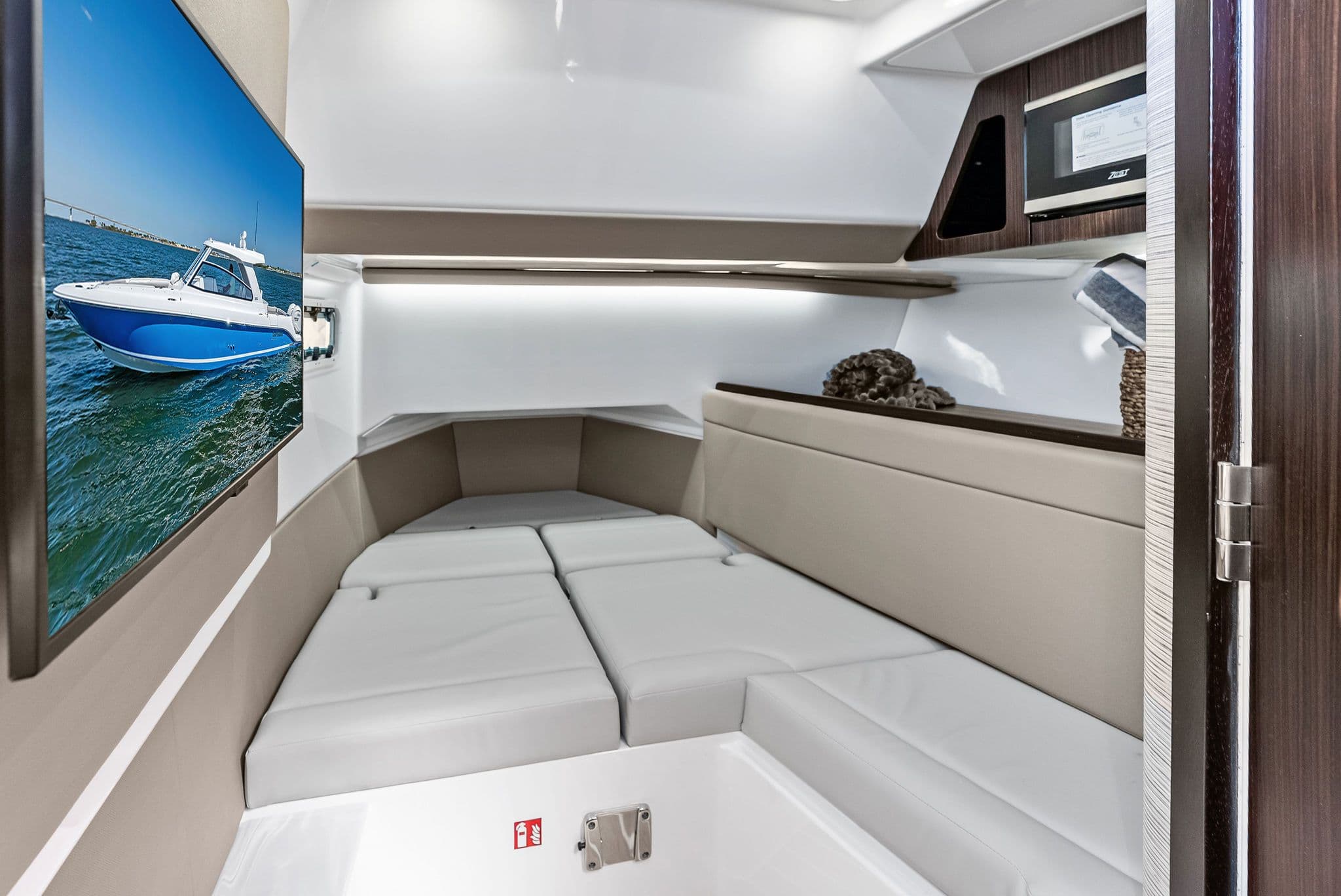 2026 Everglades Boats 367CX a la venta en San Diego, California Dual Console 2