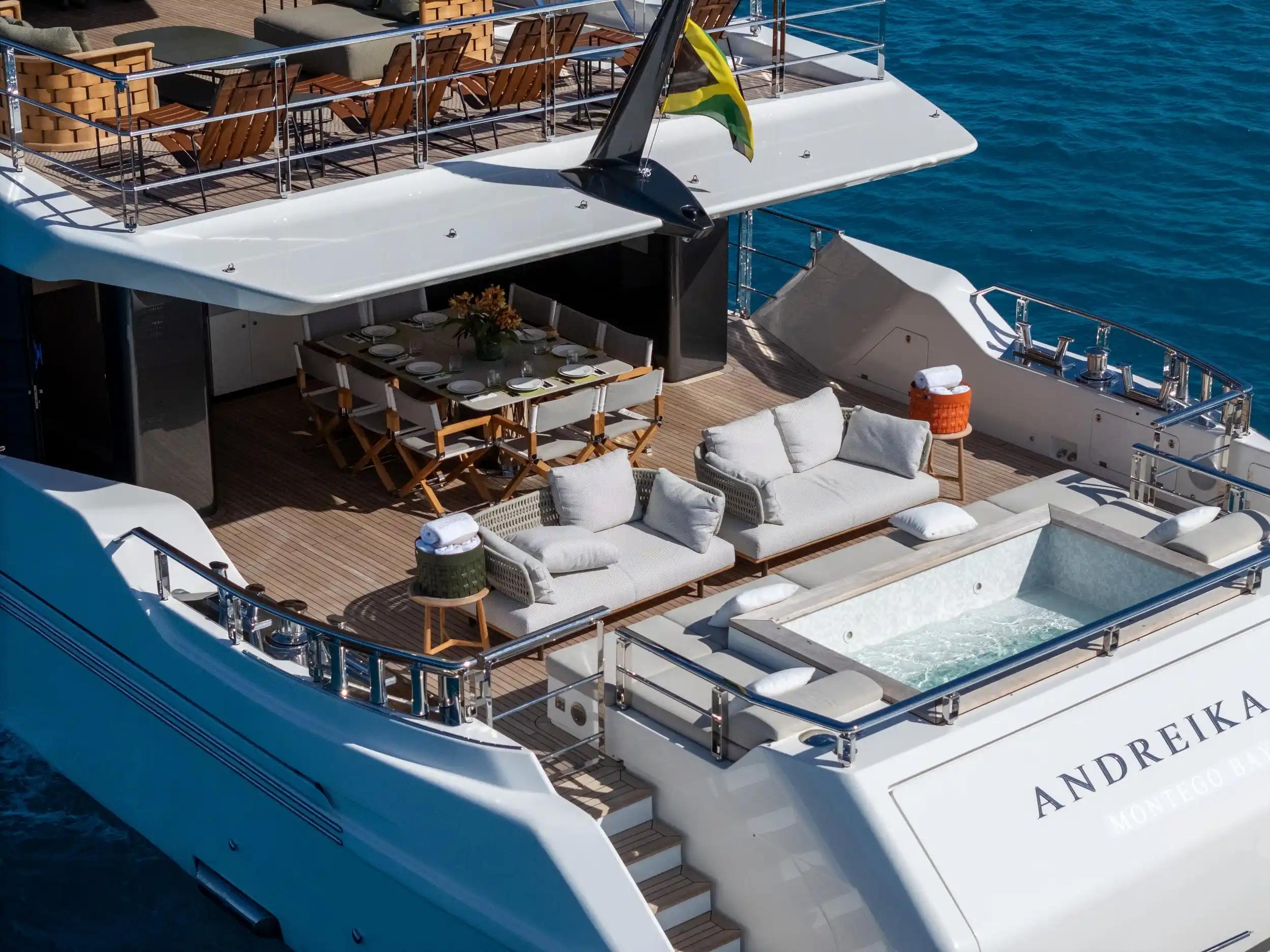 Alpha Custom Yachts Squalo 100 a la venta