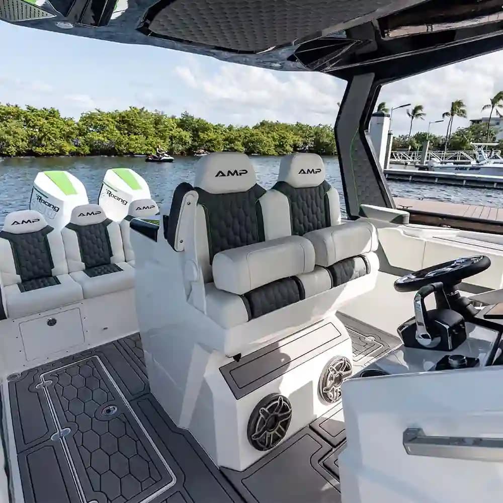 AMP American Marine Performance AMP 333 a la venta