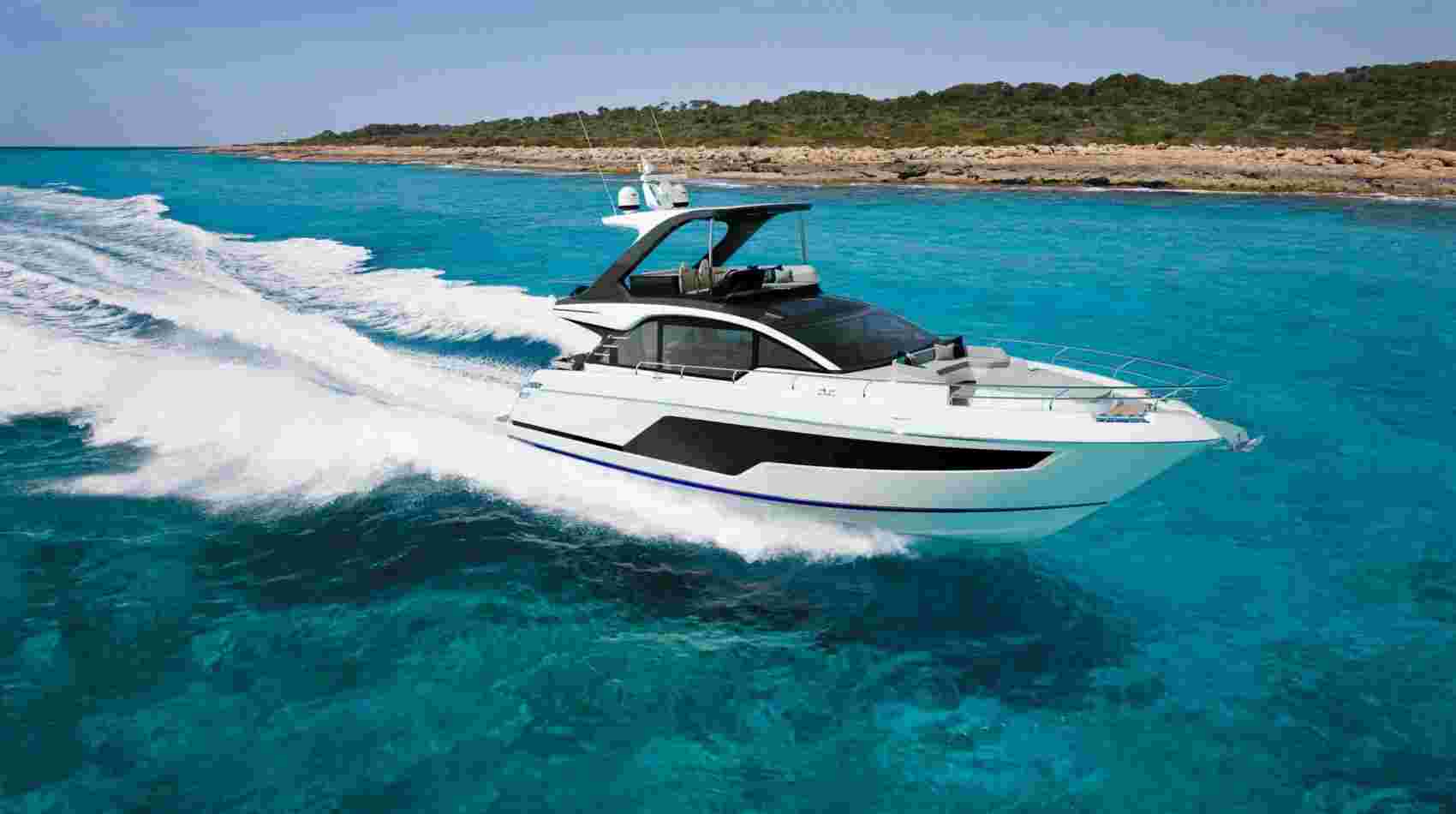 2026 Fairline Squadron 58