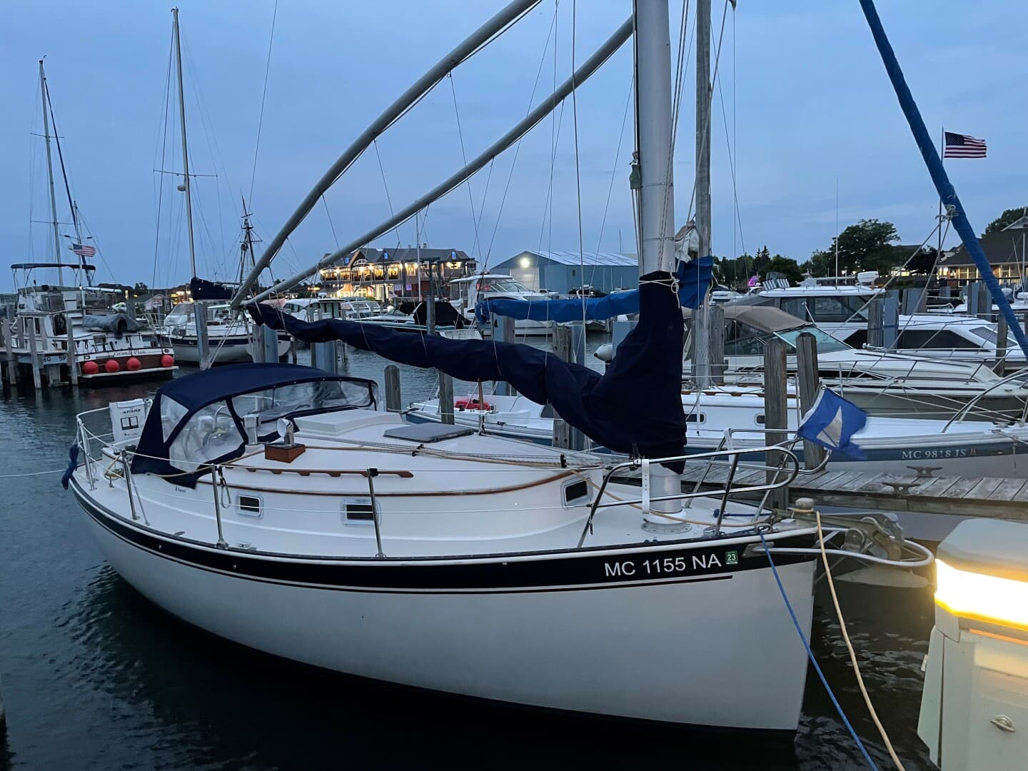 1984 Hinterhoeller Nonsuch 26 for Sale in Harbor Springs, Michigan Monohull