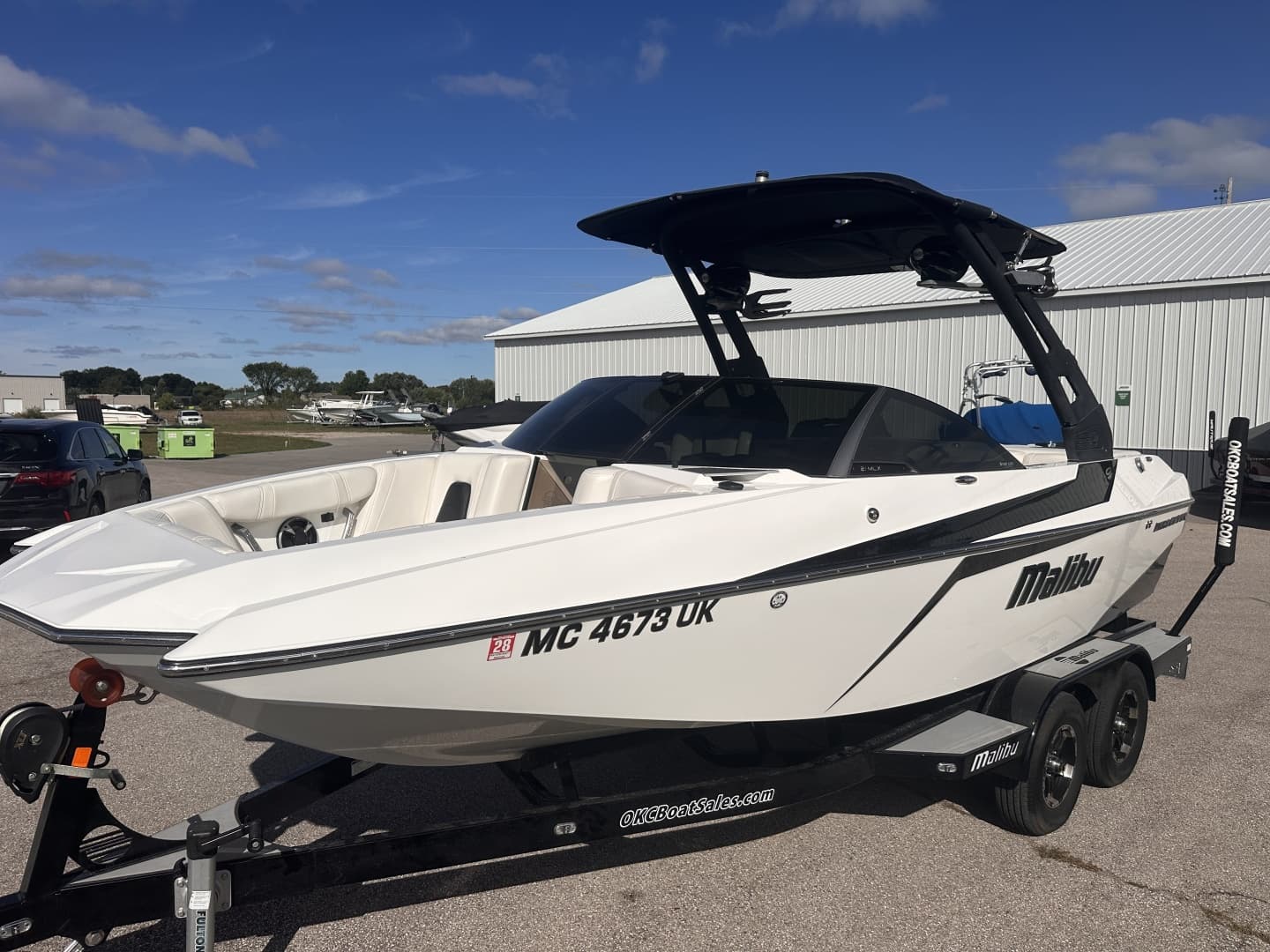 2019 Malibu Boats 21 MLX Wakesetter for Sale in Traverse City, Michigan Ski Boat 3