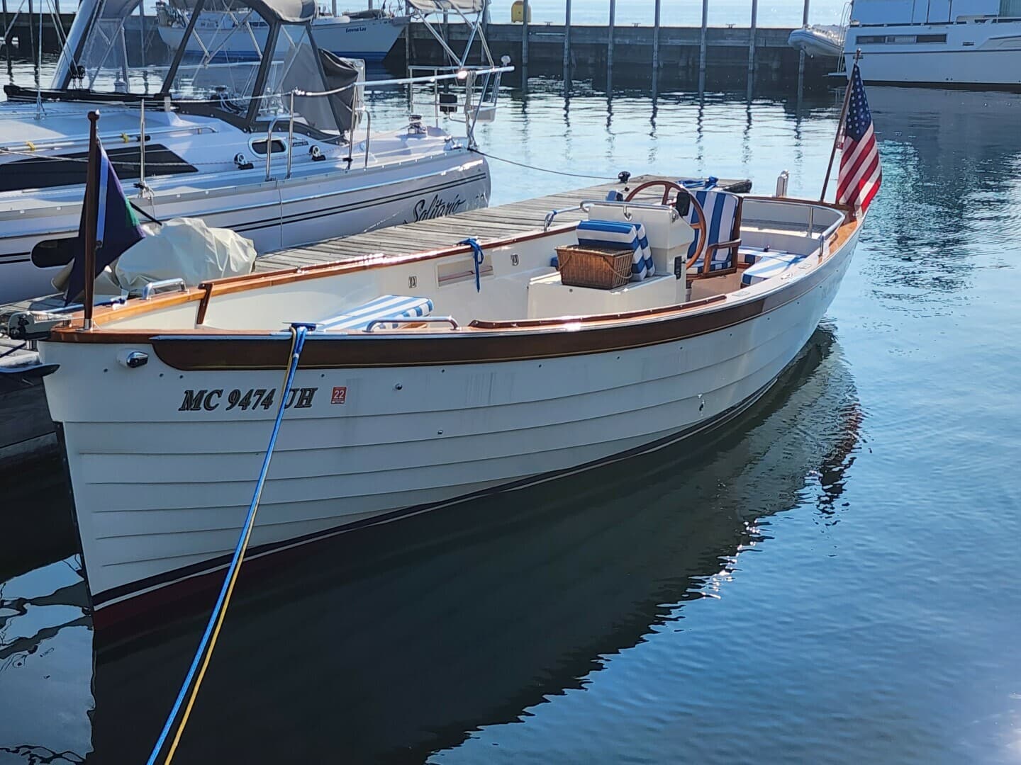 2007 Custom Flanders Bay 27 for Sale in Charlevoix, Michigan Day Boats