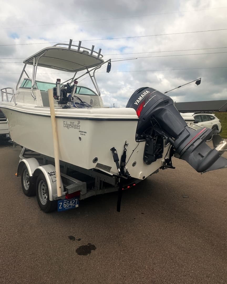 2001 EdgeWater 225 Express for Sale in Traverse City, Michigan Cuddy Cabin 4