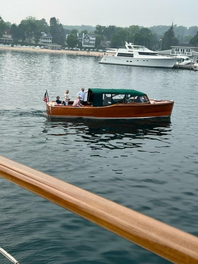 2010 Grand Craft 30 RS Anniversary Edition for Sale in Harbor Springs, Michigan Antique/Classic 5