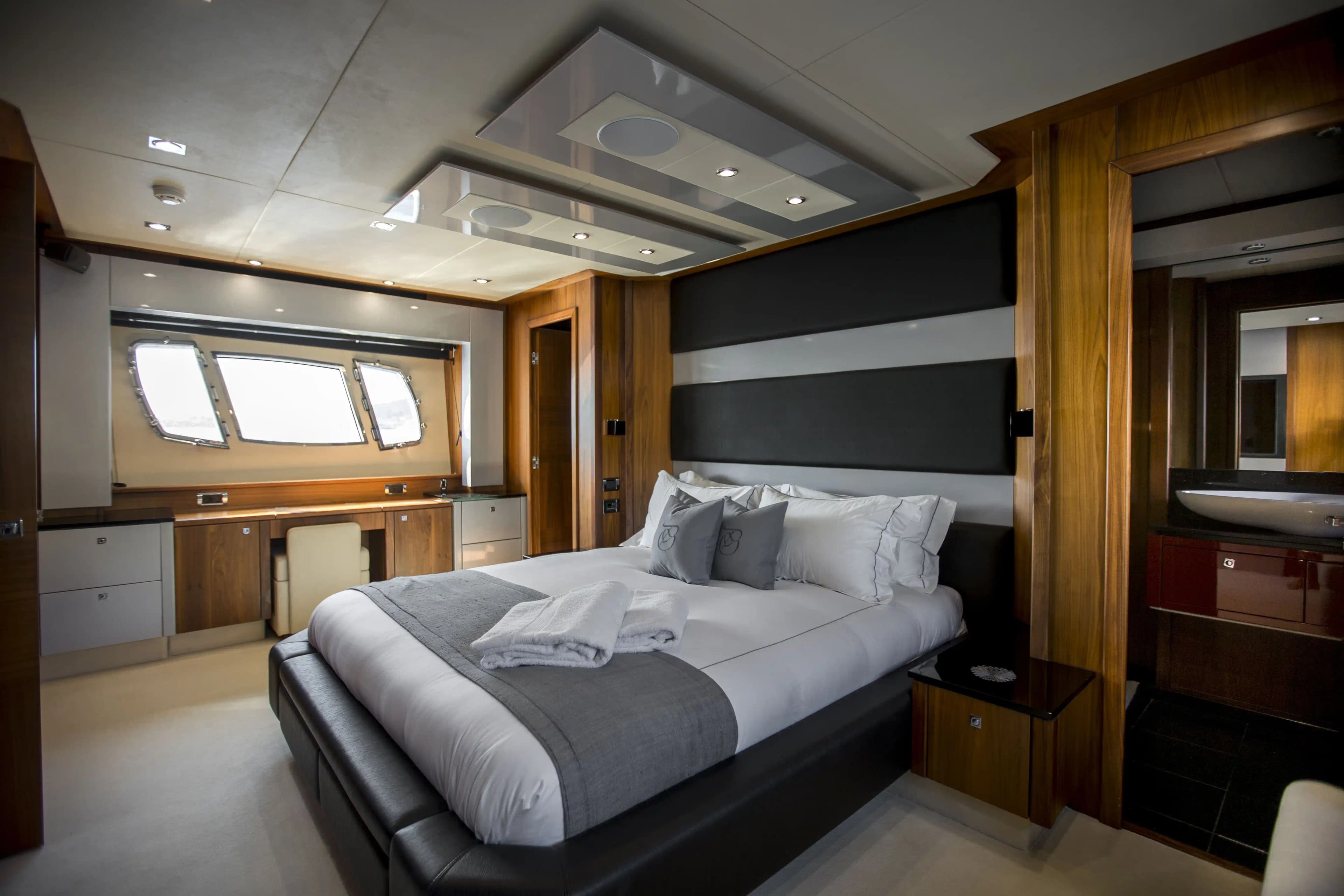 2009 Sunseeker Predator 84 for Sale in Mónaco/Monte Carlo, MC Sport Cruiser 3