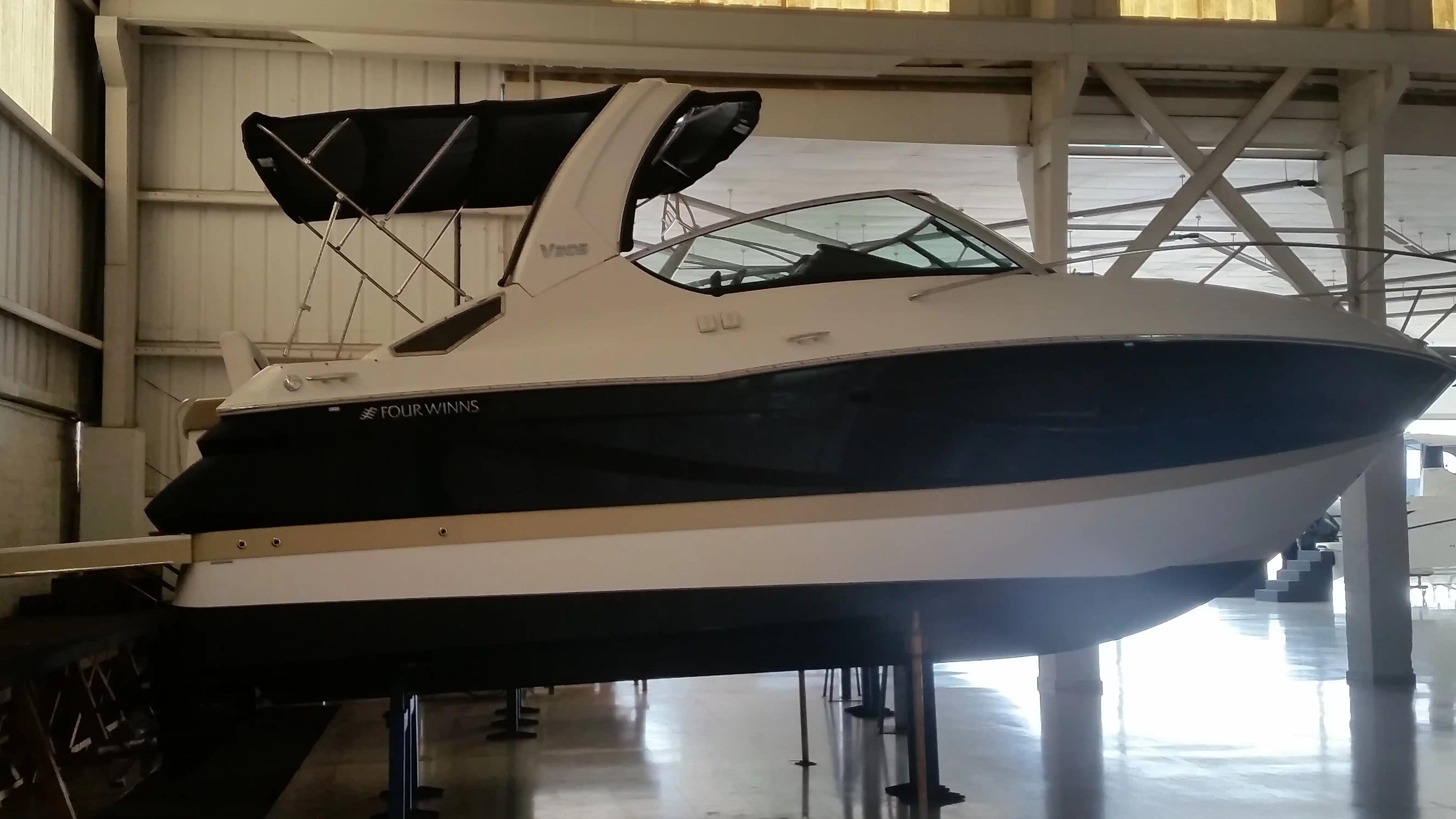 Four Winns V 305 a la venta