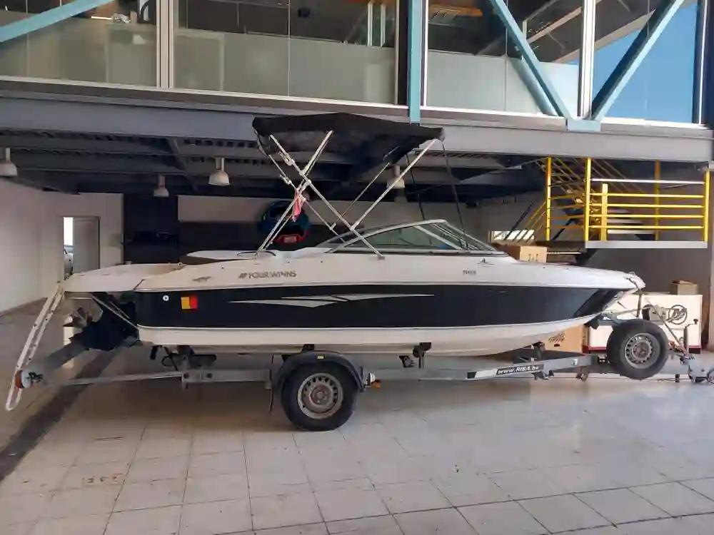 Four Winns 180 HORIZON For Sale