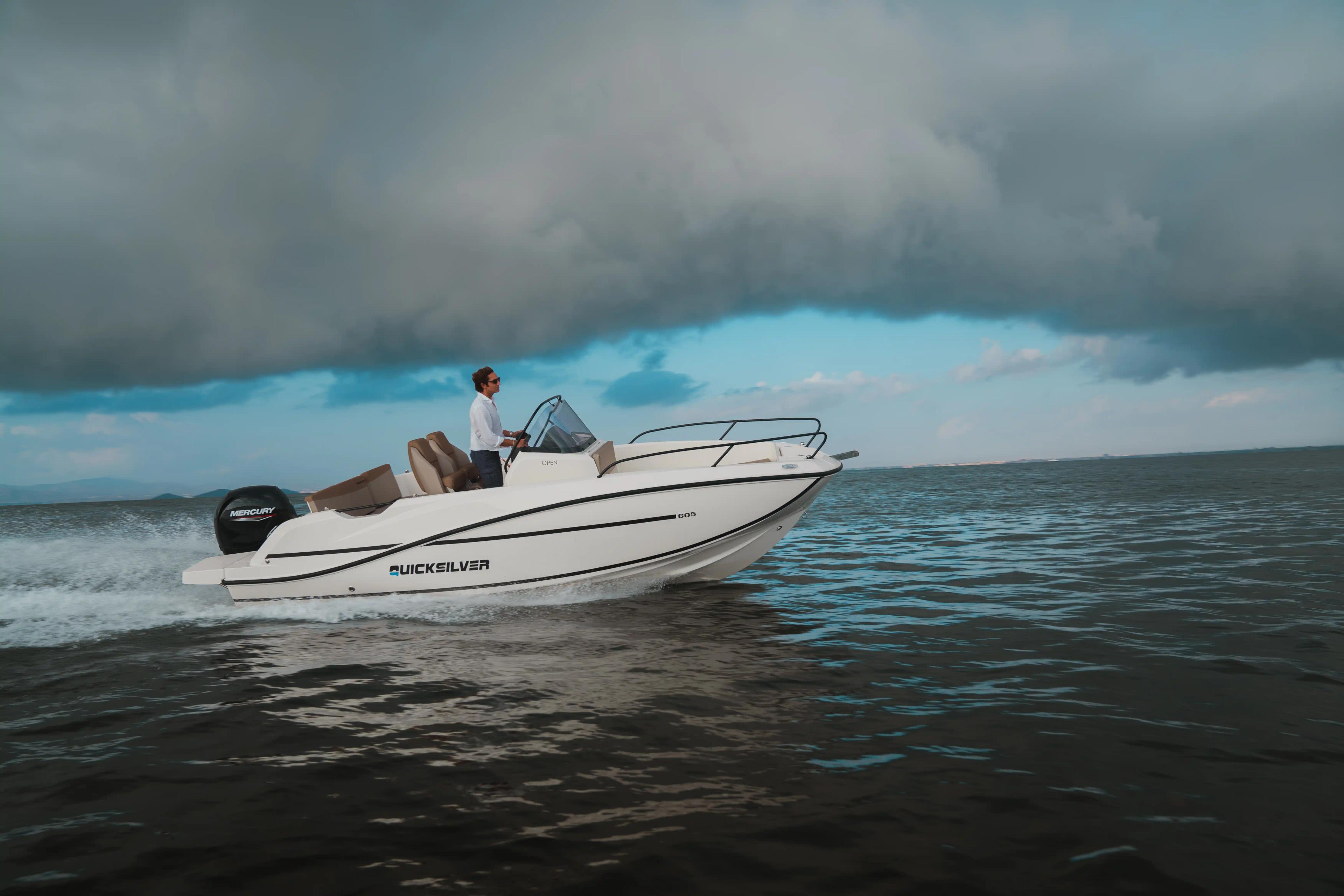 Quicksilver Activ 605 Open a la venta