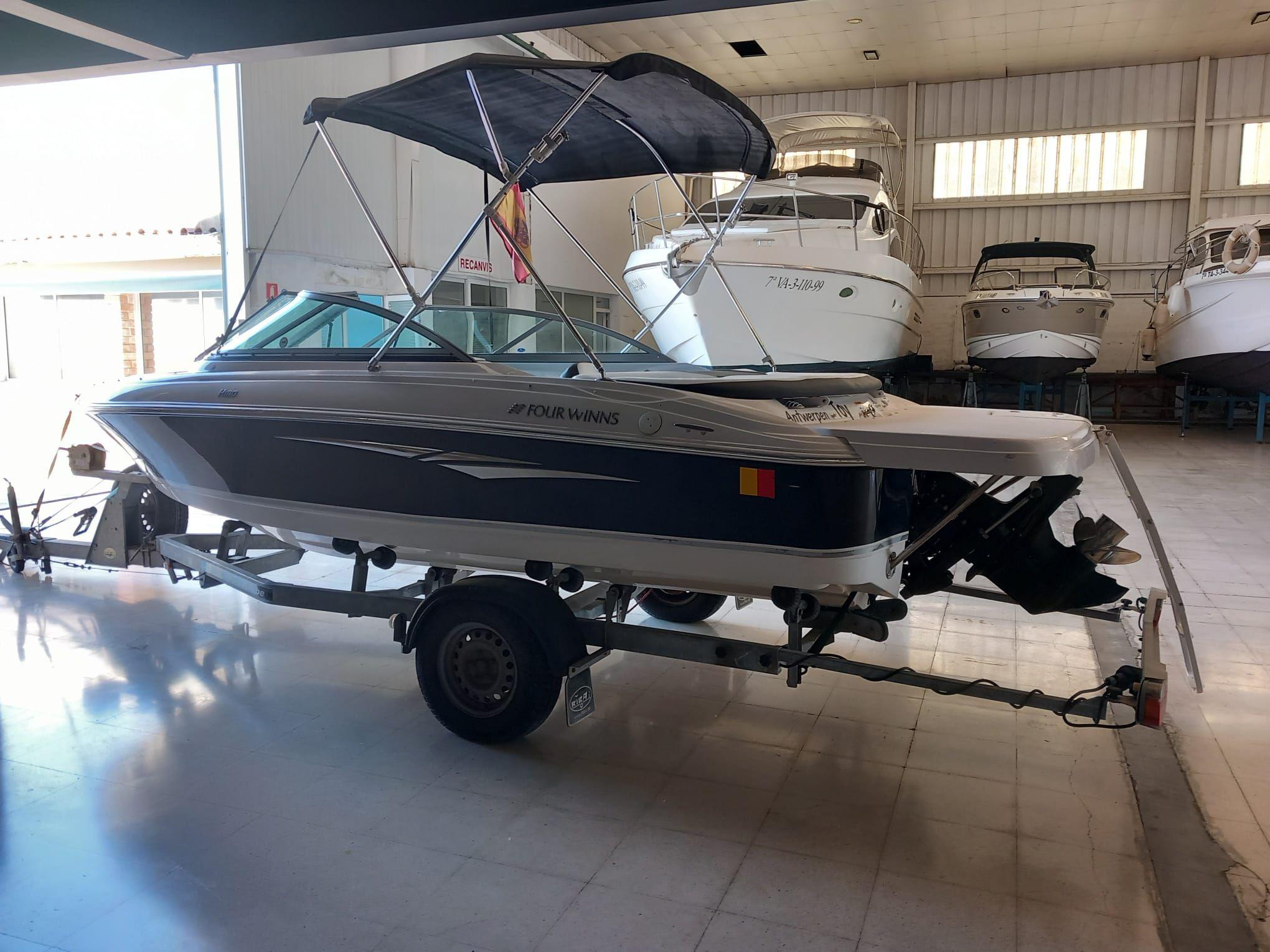 Four Winns 180 HORIZON For Sale