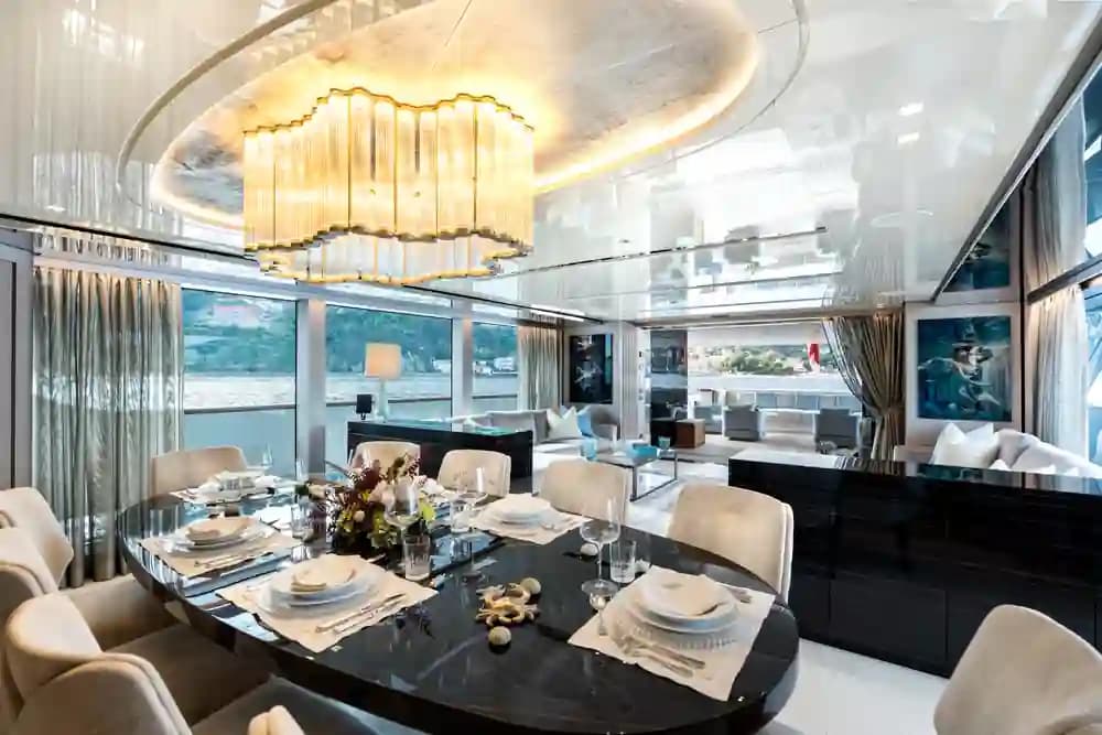 2022 Sanlorenzo SD118 for Sale in Cannes, FR Motor Yacht 2