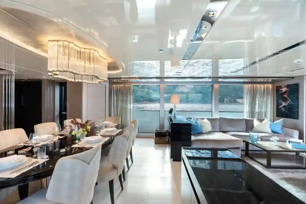 2022 Sanlorenzo SD118 for Sale in Cannes, FR Motor Yacht 5