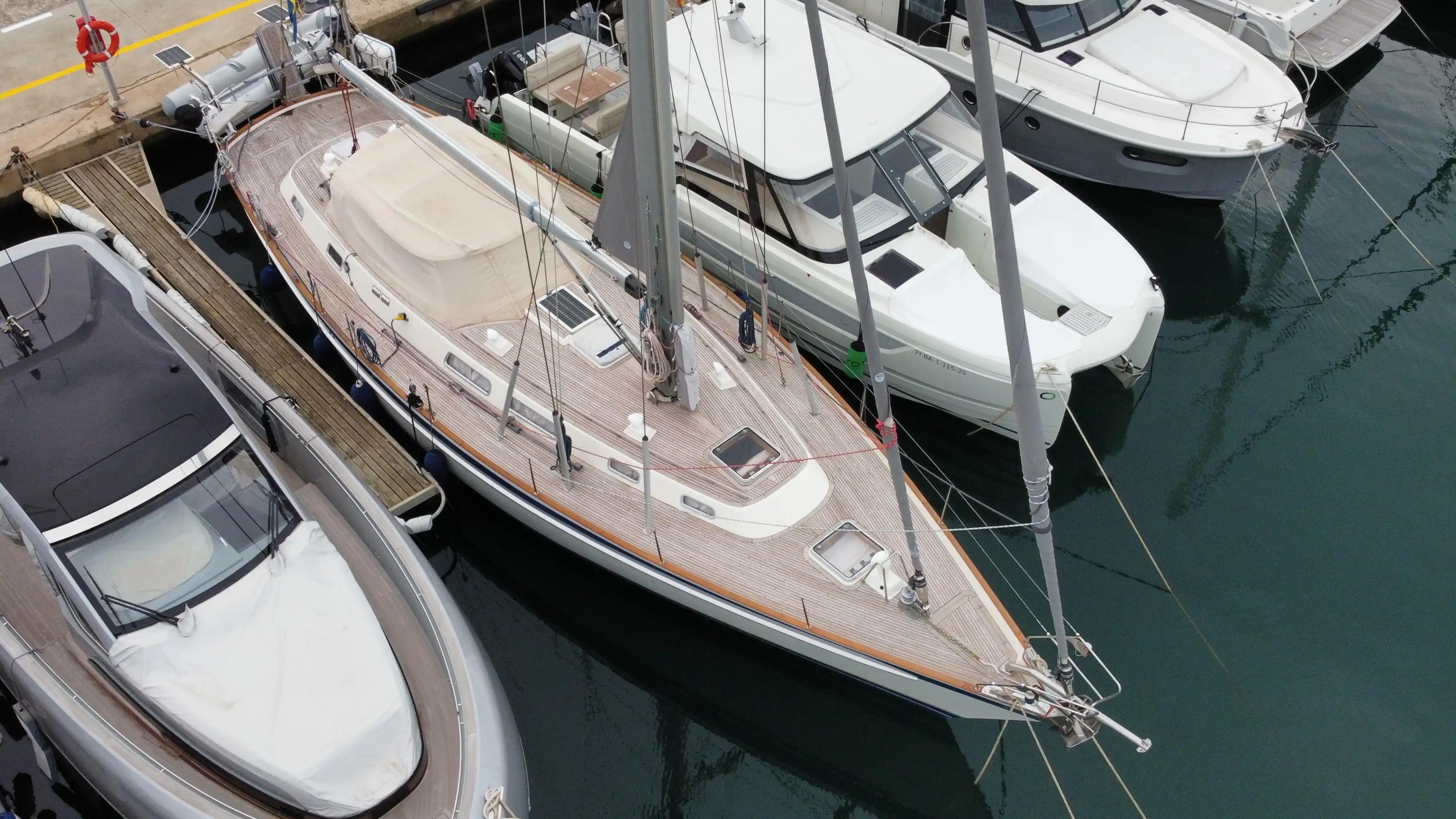 Hallberg-Rassy 53 a la venta