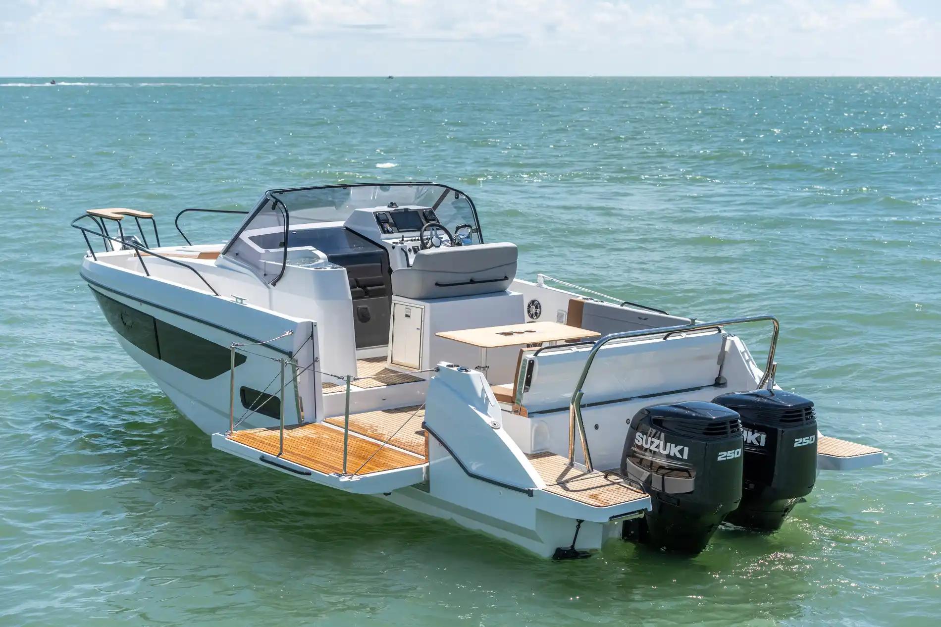 Beneteau Flyer 9 SUNdeck For Sale