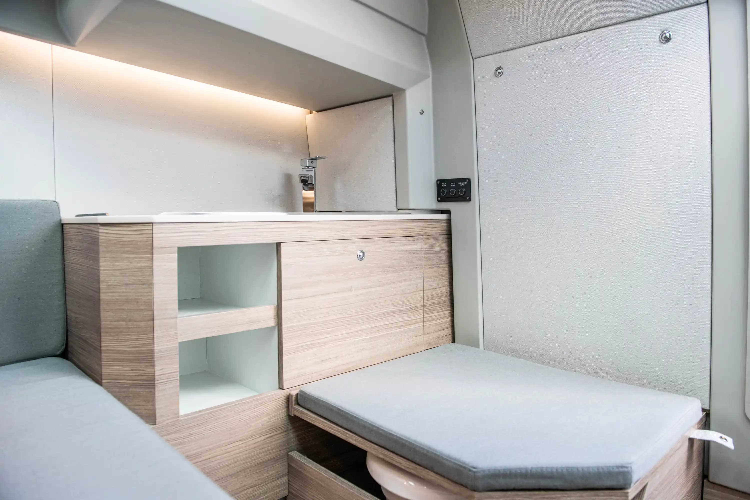2025 Saxdor 270 GTO for Sale in Barcelona, ES Cuddy Cabin 3