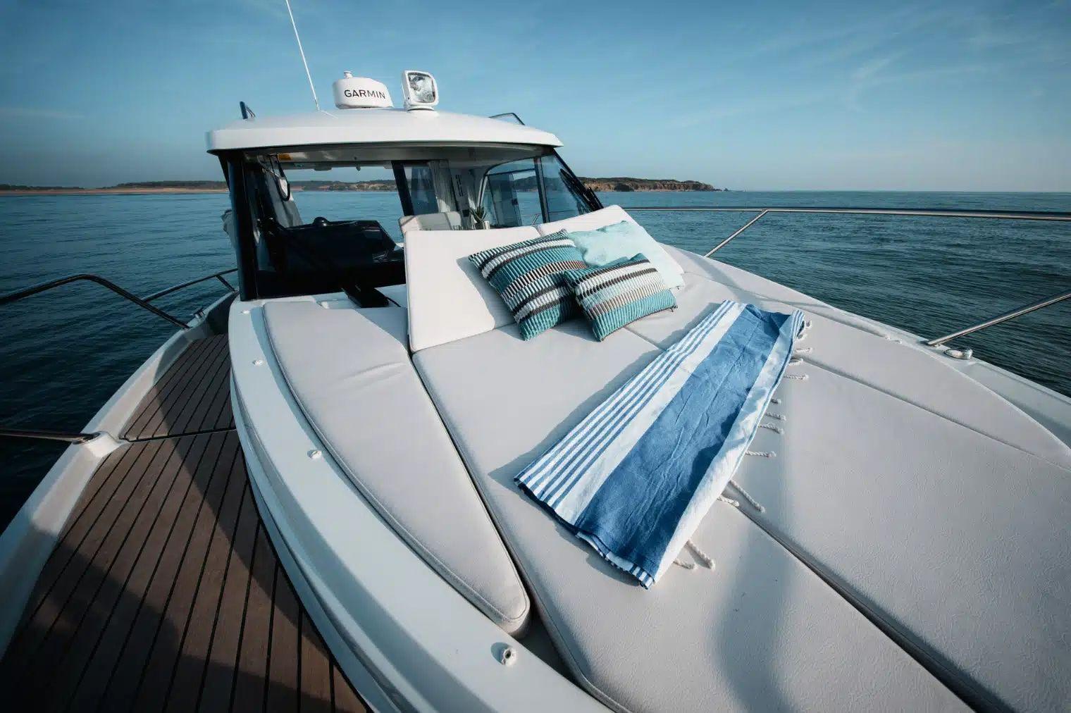 Beneteau Antares 9 For Sale