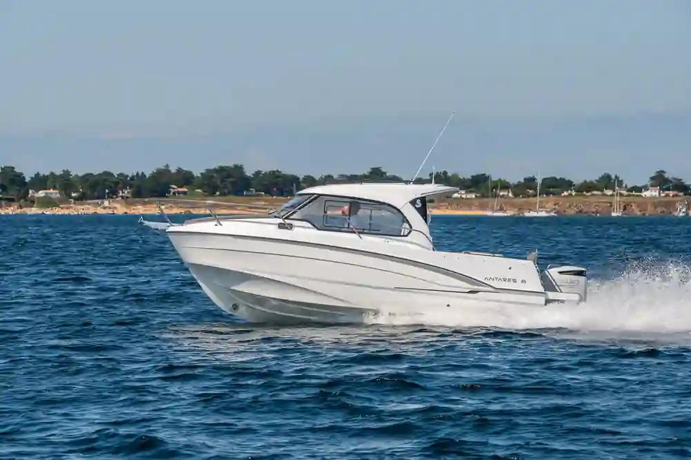 Beneteau Antares 8 For Sale