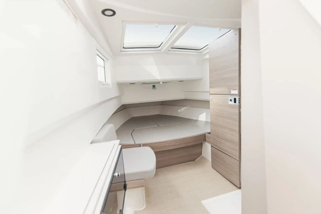 2025 Saxdor 340 GTWA for Sale in Barcelona, ES Walk-around Boats 2